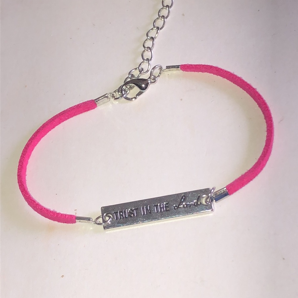 Inspirational Pink Bar Bracelet - Trust In The Lord
